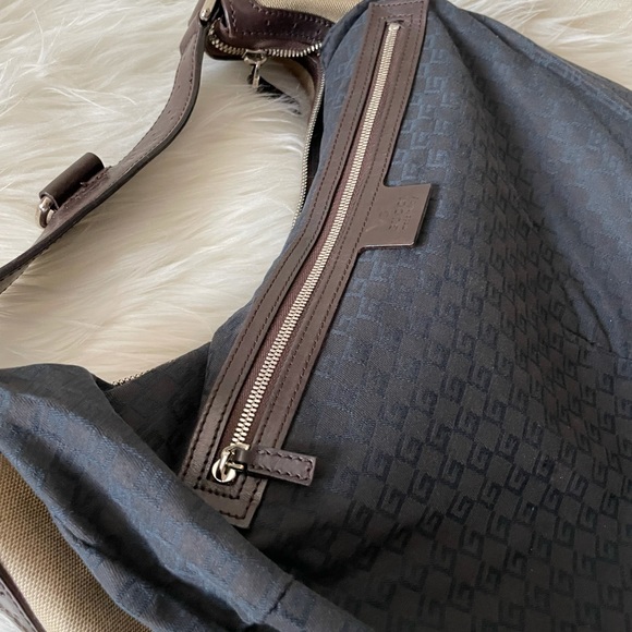 GG WEB REINS HOBO BEIGE
GUARANTEED AUTHENTIC - Picture 14 of 16